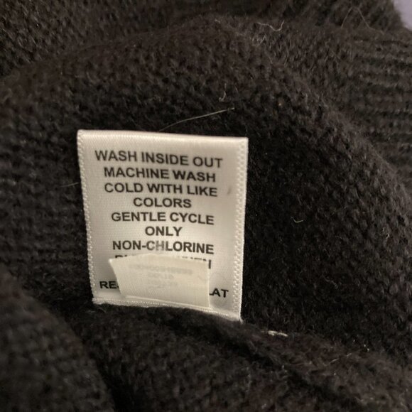 Elle Sweater, NWT, Size S - Picture 11 of 12